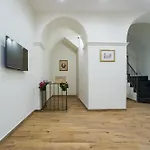 Angiolina Lägenhet *